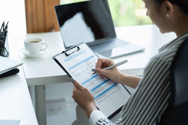 How to Address the Unique Insurance Needs of UK Thatched Roof Homes?