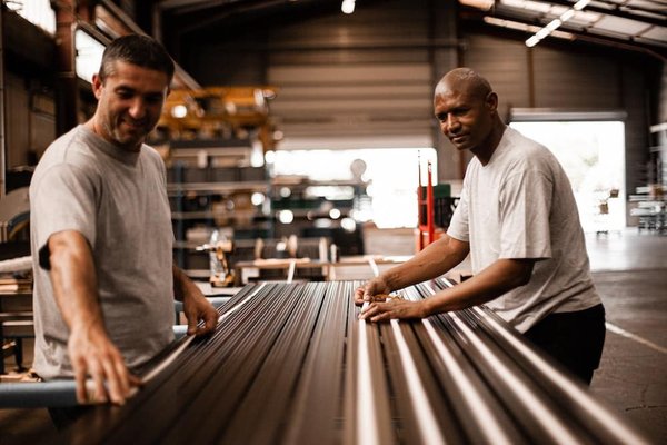 Can You Wear a Chunky Turtleneck with a Pencil Skirt in a Business Setting?